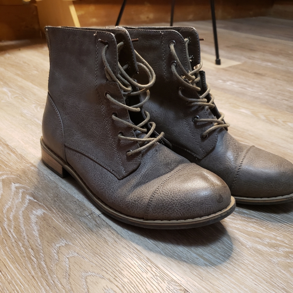 Brown boots